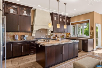 **Capture the Essence of Luxury & Fine Living in this Elegant - photo 24