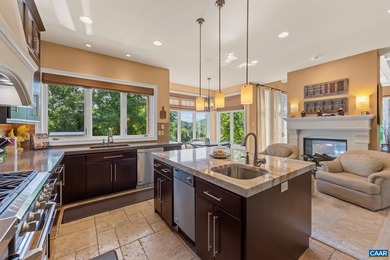 **Capture the Essence of Luxury & Fine Living in this Elegant - photo 27