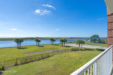 Welcome to Seaside Landing, where this unit offers breathtaking