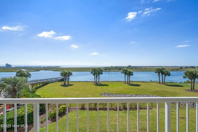 Welcome to Seaside Landing, where this unit offers breathtaking