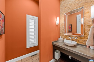 **Capture the Essence of Luxury & Fine Living in this Elegant - photo 32