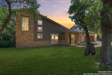 Lake Home For Sale in Canyon Lake, Texas