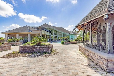 Experience a true private retreat in this extraordinary estate - photo 22