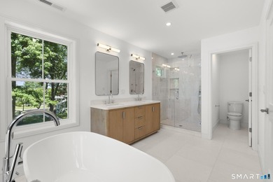 Experience exceptional contemporary design and detail in this - photo 22