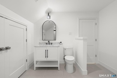 Experience exceptional contemporary design and detail in this - photo 30