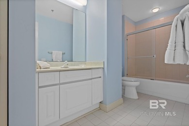 2-bedroom Beach Colony beauty with DEEDED GARAGE PARKING SPOT - photo 33