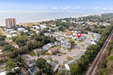 Turnkey  Townhouse | Gated Community | Walk to Beach Fully - photo 48