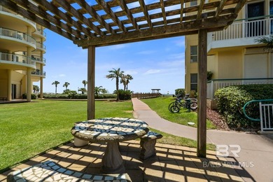 2-bedroom Beach Colony beauty with DEEDED GARAGE PARKING SPOT - photo 58