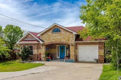 Lake Home Sale Pending in Dallas, Texas