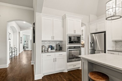 MAJOR PRICE IMPROVEMENT! REDUCED $30K! Stunning American Legend - photo 13