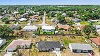 Move-In Ready with a Brand New Roof! You immediately get that - photo 16