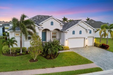 Lake Home For Sale in Bradenton, Florida