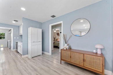 Beautifully renovated 2-bedroom, 2-bath home with a flex room in - photo 16