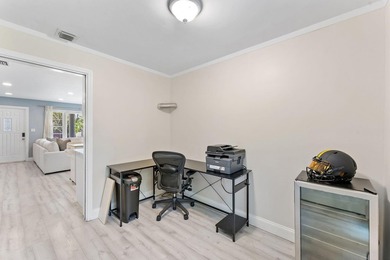 Beautifully renovated 2-bedroom, 2-bath home with a flex room in - photo 18