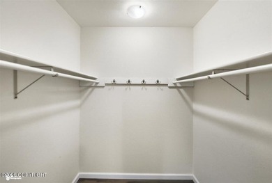 This Condo has it all! The Seller spared no expense when - photo 23