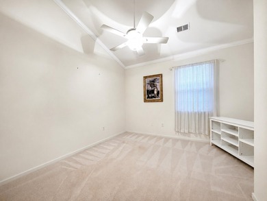 Welcome to 845 Laquinta Loop, a beautifully maintained home - photo 27