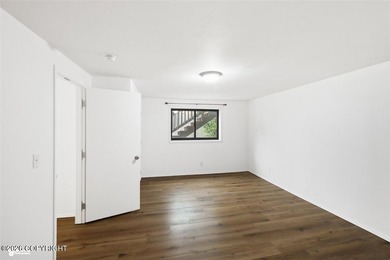 This Condo has it all! The Seller spared no expense when - photo 33