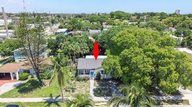 Beautifully renovated 2-bedroom, 2-bath home with a flex room in - photo 34