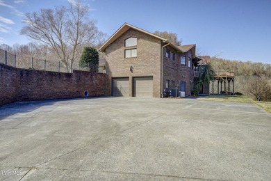 If you've dreamed of owning a private sanctuary near the - photo 41