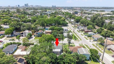 Beautifully renovated 2-bedroom, 2-bath home with a flex room in - photo 46