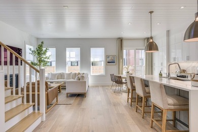 Discover an oasis of refined summer living in the heart of - photo 3