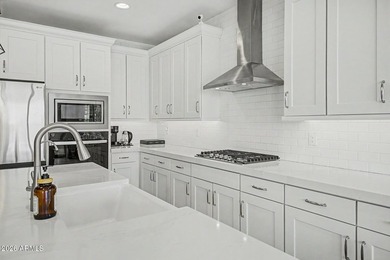 Outstanding view lot opportunity for a 2024-built luxury home! - photo 25