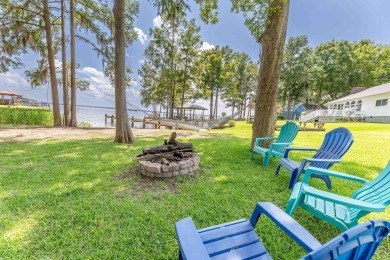 Lake Home For Sale in Summerton, South Carolina