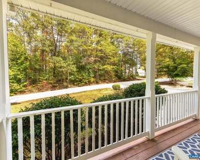 MOTIVATED SELLER! VA Assumable Loan with a 3.75% interest rate! - photo 3