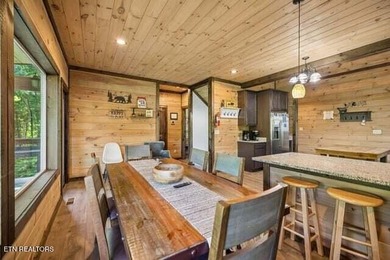 Welcome to The Cozy Bear--your private Smoky Mountain escape - photo 14