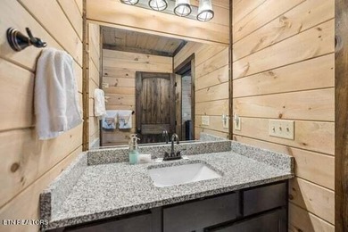 Welcome to The Cozy Bear--your private Smoky Mountain escape - photo 21