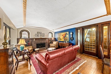 MKE's East Side has been HOT & this home is no exception! - photo 8