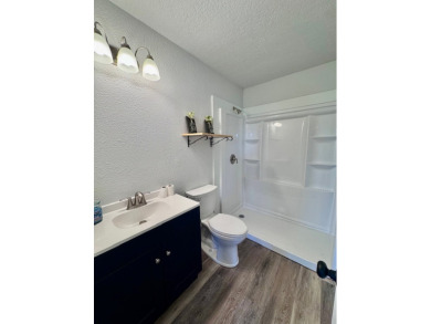 Charming Cozy Cottage! - photo 16