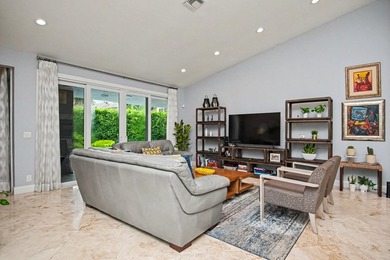 Rare Lakefront Opportunity in Glen Oaks at Colonnade! Situated - photo 21