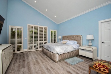 Rare Lakefront Opportunity in Glen Oaks at Colonnade! Situated - photo 25