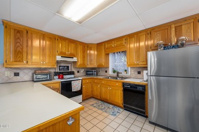 This WATERFRONT retreat on beautiful Badin Lake is the perfect - photo 26