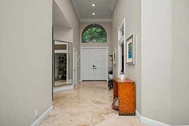 Rare Lakefront Opportunity in Glen Oaks at Colonnade! Situated - photo 33