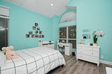 Rare Lakefront Opportunity in Glen Oaks at Colonnade! Situated - photo 35