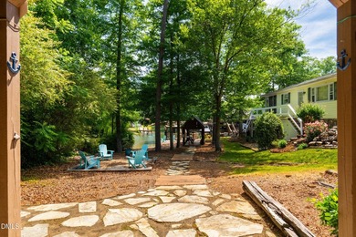 This WATERFRONT retreat on beautiful Badin Lake is the perfect - photo 39