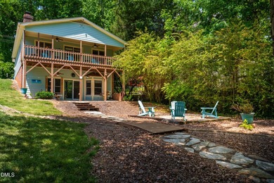 This WATERFRONT retreat on beautiful Badin Lake is the perfect - photo 40