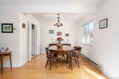 Welcome to easy living in this beautiful 3-bedroom, 2.5-bath - photo 6