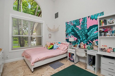 Rare Lakefront Opportunity in Glen Oaks at Colonnade! Situated - photo 47