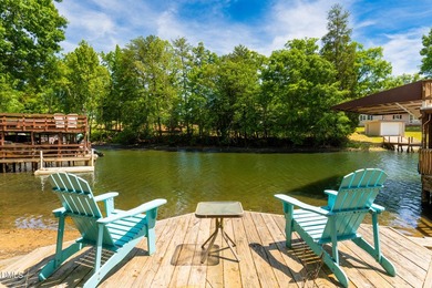 This WATERFRONT retreat on beautiful Badin Lake is the perfect - photo 47