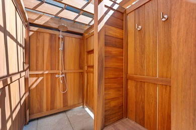 Set on a private peninsula with 600 feet of waterfront, this - photo 48