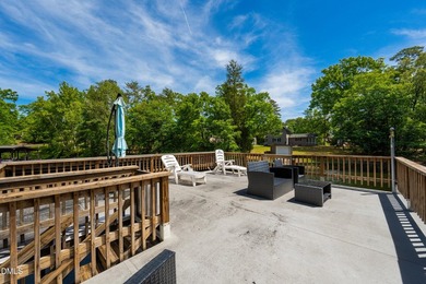 This WATERFRONT retreat on beautiful Badin Lake is the perfect - photo 50