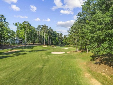 A NEW PRICE MAKES THIS EXCEPTIONAL PROPERTY EVEN MORE - photo 4