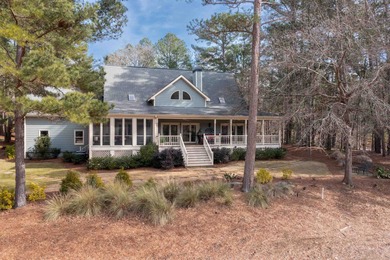 Must-see golf course home offering an open floor plan and - photo 2