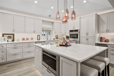 Experience refined Key Allegro living in this perfectly - photo 19