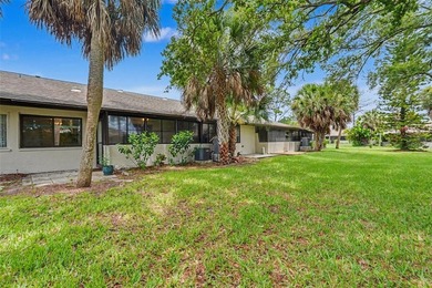 Welcome to this beautifully maintained 2-bedroom, 2-bathroom - photo 22