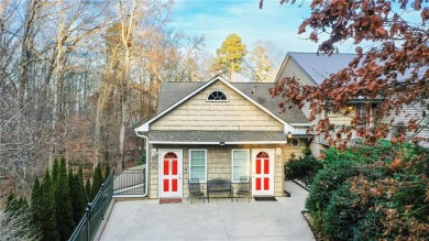 Lake Townhome/Townhouse For Sale in Seneca, South Carolina