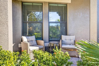 You are going to love coming home to this extremely spacious 5 - photo 3